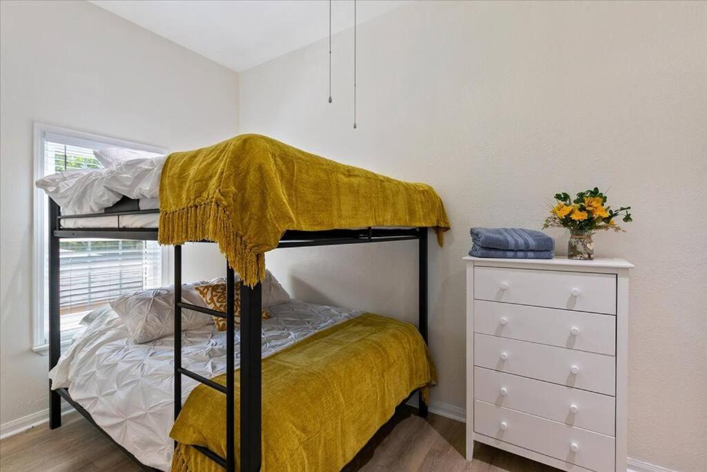 Lucky House - Tranquility In The Middle Of Houston - Tv In Every Room - 300 M2 Eksteriør billede